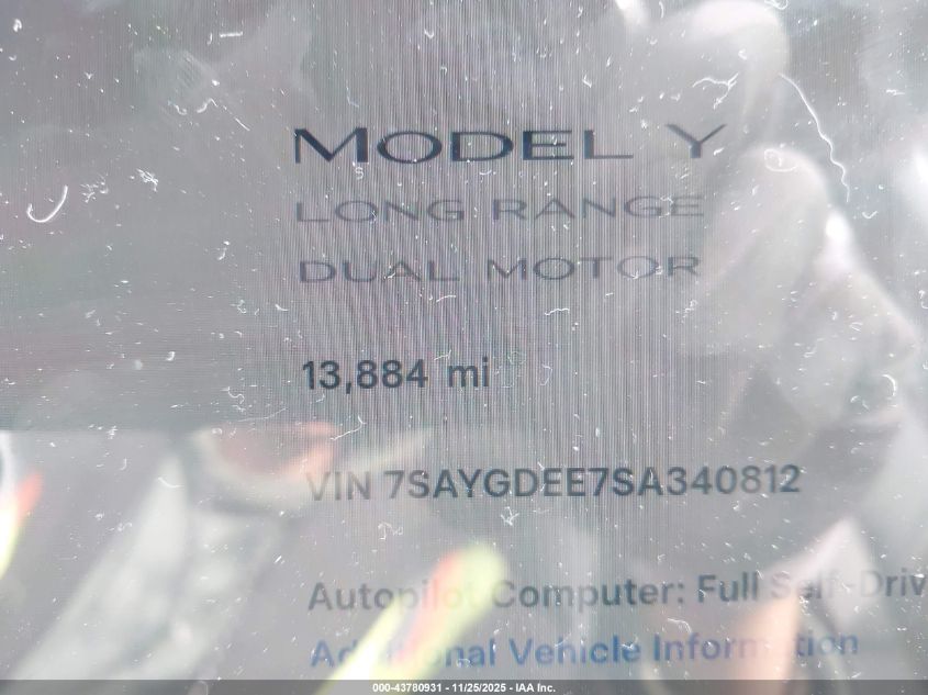 2025 Tesla Model Y Long Range Dual Motor All-Wheel Drive VIN: 7SAYGDEE7SA340812 Lot: 43780931