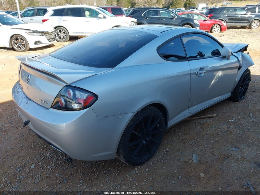 KMHHN66F38U295744 2008 HYUNDAI TIBURON photo no. 4