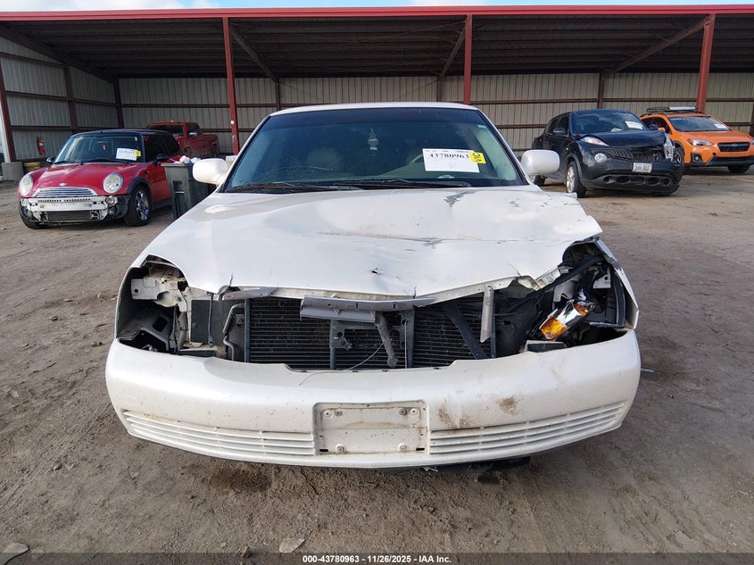 2001 Cadillac Deville Standard VIN: 1G6KD54Y31U301269 Lot: 43780963