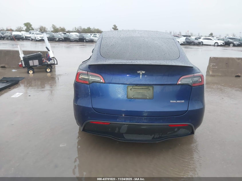 2023 Tesla Model Y Performance Dual Motor All-Wheel Drive VIN: 7SAYGDEF4PF583805 Lot: 43781023