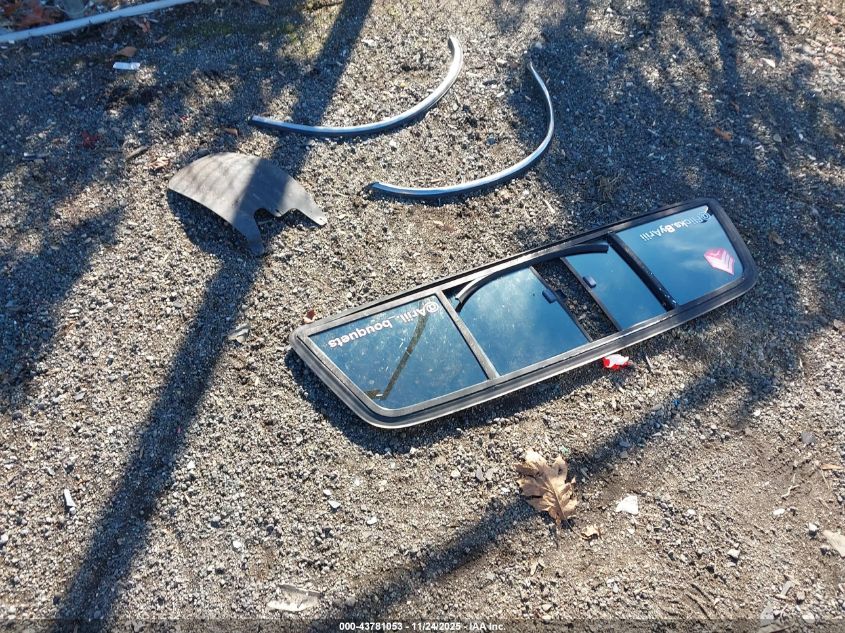 1998 Toyota Tacoma Base V6 VIN: 4TAWN72N3WZ108948 Lot: 43781053