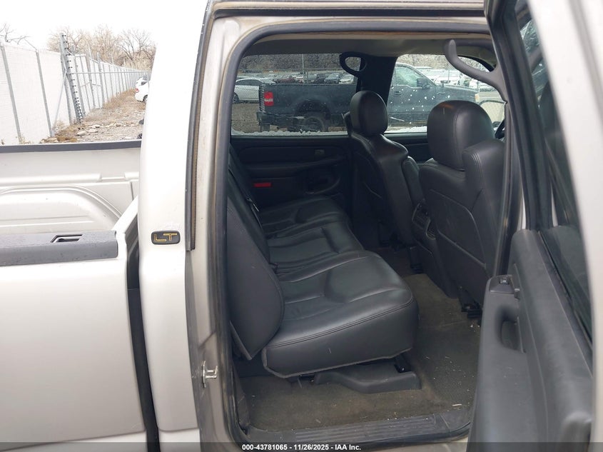 2005 Chevrolet Silverado 1500 Lt VIN: 2GCEK13T051388998 Lot: 43781065