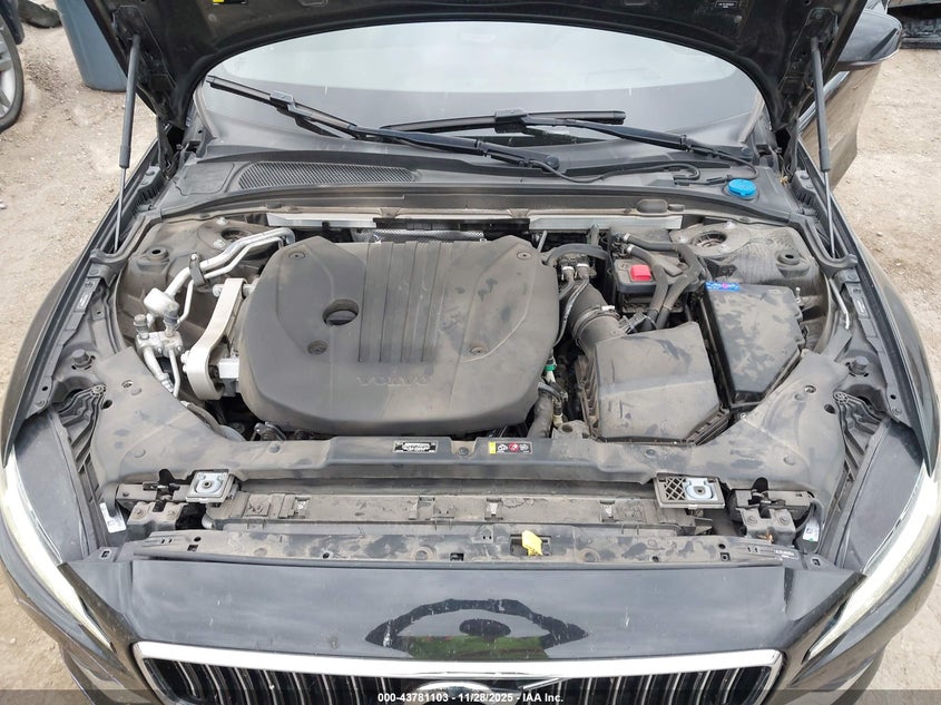 2022 Volvo S60 B5 Inscription VIN: 7JRL12TLXNG160544 Lot: 43781103