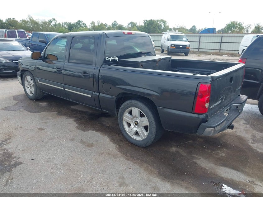 2GCEC13T451285757 2005 CHEVROLET SILVERADO photo no. 3