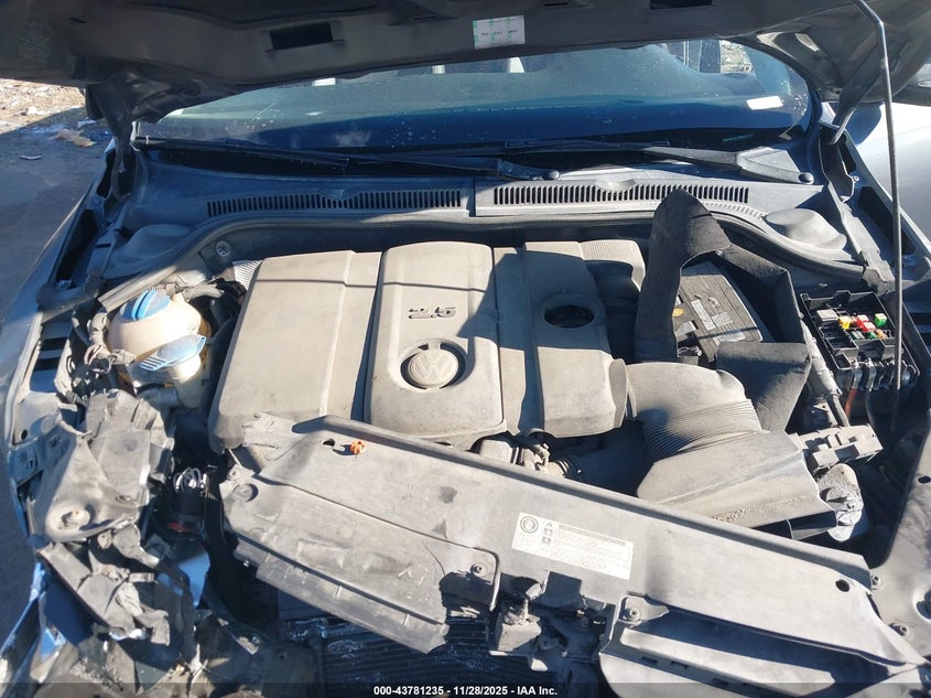 2011 Volkswagen Jetta 2.5L Se VIN: 3VWDX7AJ7BM307112 Lot: 43781235