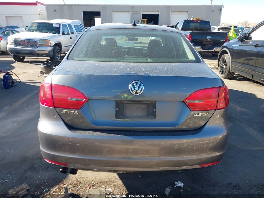 2011 Volkswagen Jetta 2.5L Se VIN: 3VWDX7AJ7BM307112 Lot: 43781235