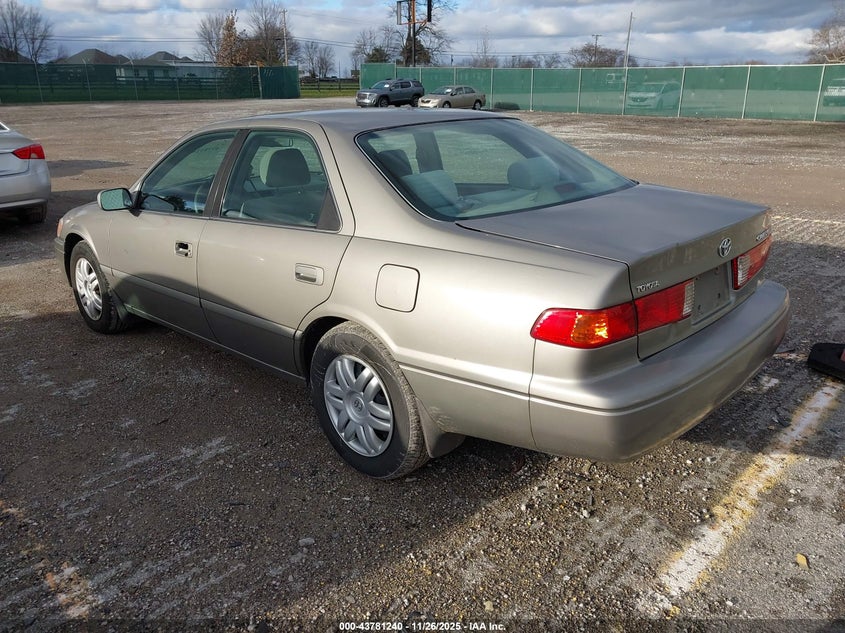 4T1BG22K61U075127 2001 TOYOTA CAMRY photo no. 3