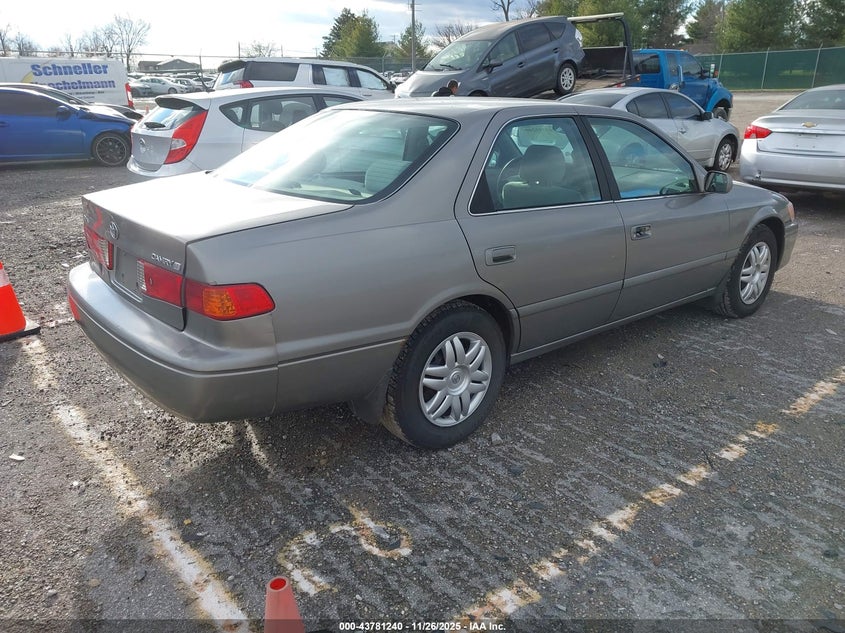 4T1BG22K61U075127 2001 TOYOTA CAMRY photo no. 4
