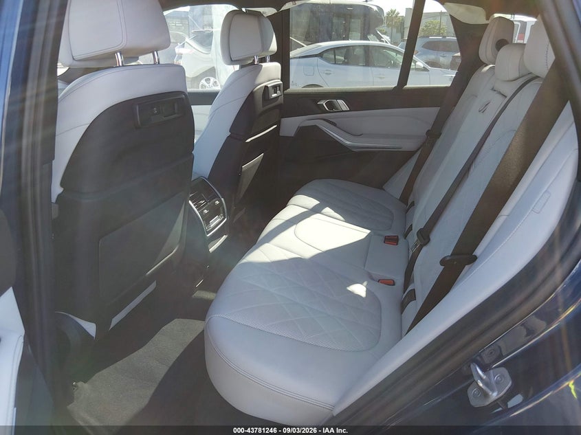 2023 BMW X5 PHEV auction photo 8