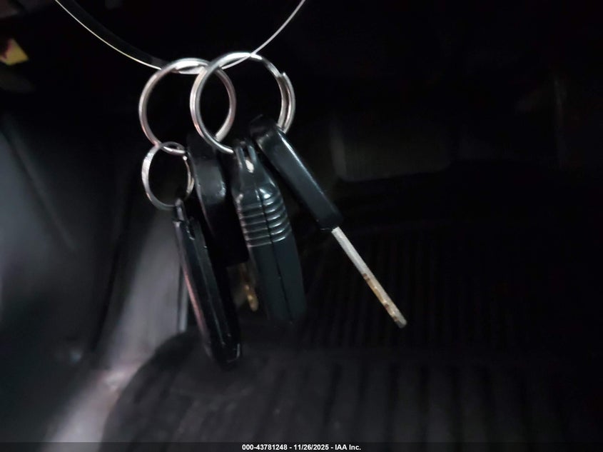 2003 Mazda Tribute Lx V6 VIN: 4F2YZ04113KM16983 Lot: 43781248