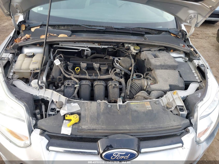 1FAHP3F24CL205631 2012 FORD FOCUS photo no. 10
