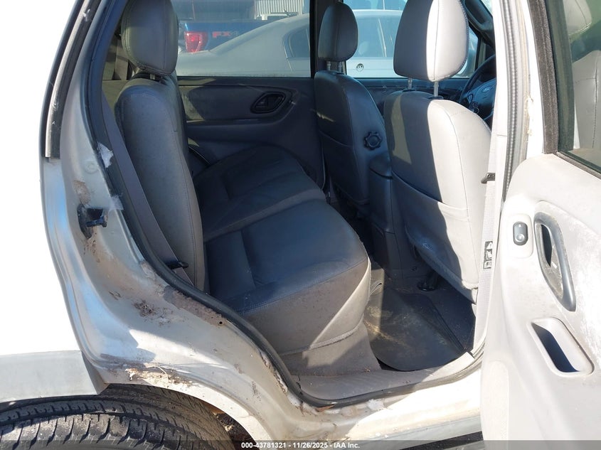 2002 Ford Escape Xlt VIN: 1FMYU03192KA36154 Lot: 43781321