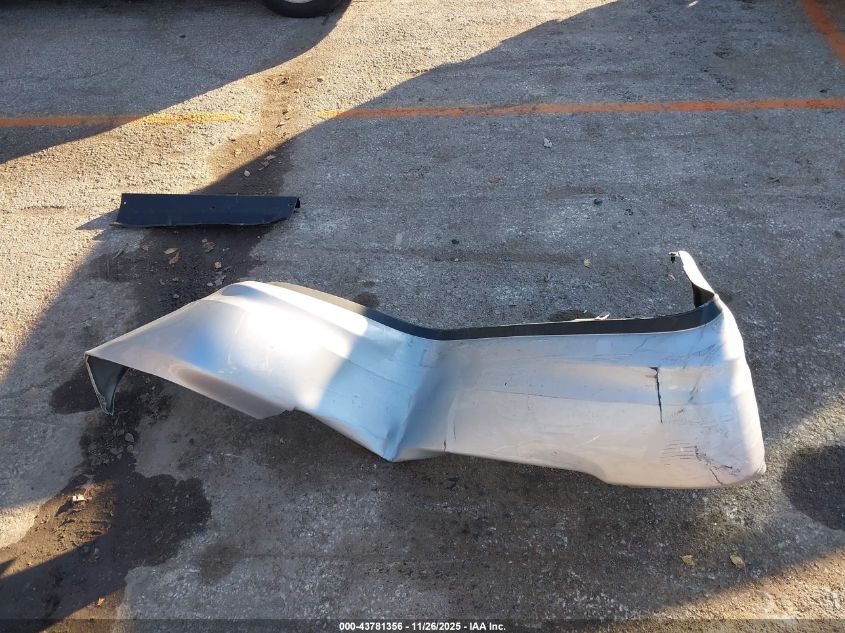 2007 Toyota Corolla Le VIN: 1NXBR32E37Z883826 Lot: 43781356