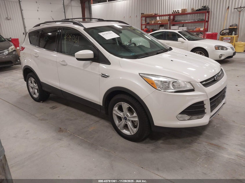 FORD ESCAPE SE