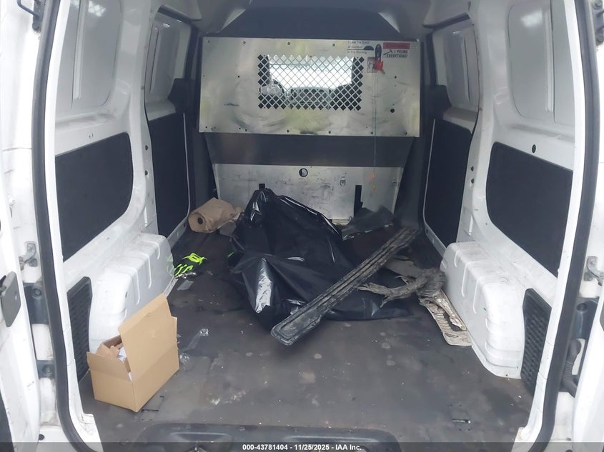 2017 Nissan Nv200 Sv VIN: 3N6CM0KN2HK716135 Lot: 43781404