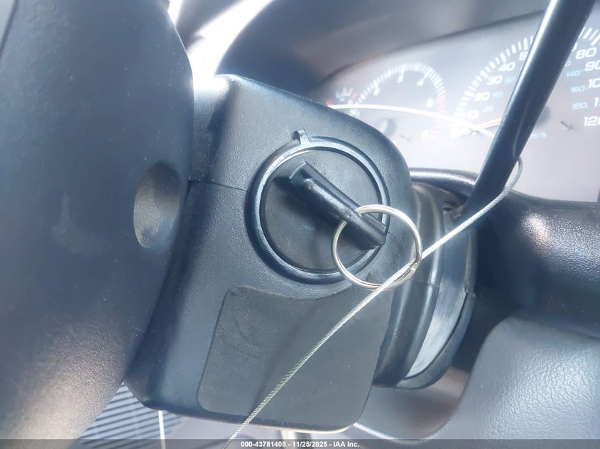 2001 Dodge Ram 1500 St VIN: 3B7HF13Z71G785809 Lot: 43781408