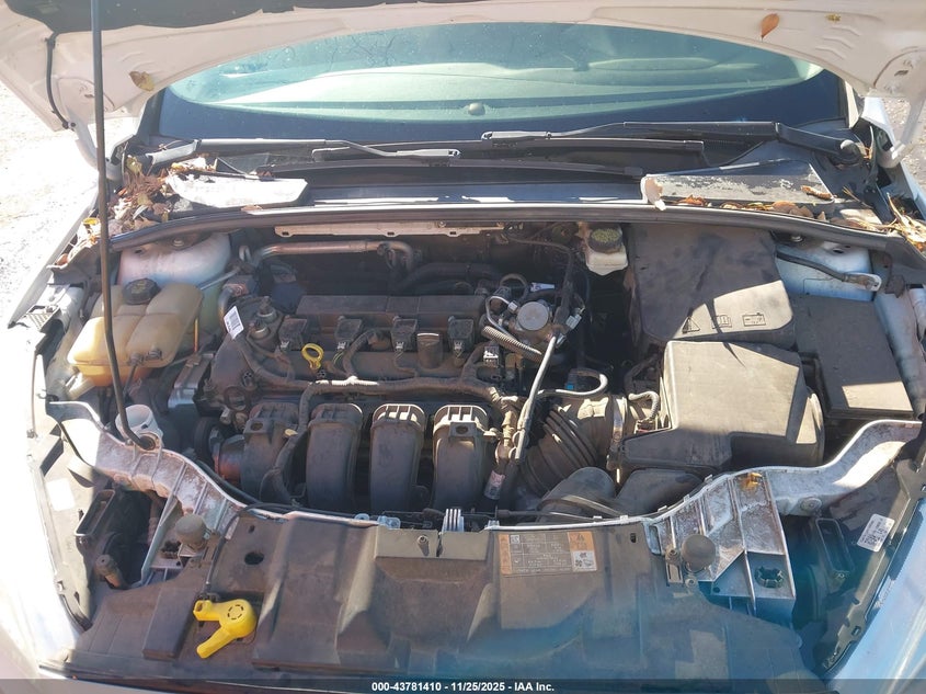 2017 Ford Focus Se VIN: 1FADP3K28HL268484 Lot: 43781410