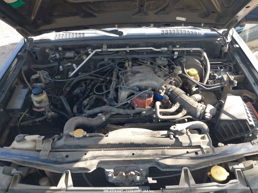 2004 Nissan Xterra Xe VIN: 5N1ED28T54C620685 Lot: 43781427