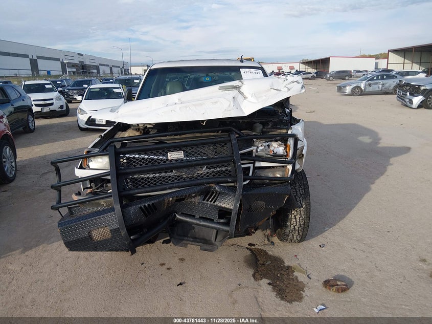 2007 Chevrolet Silverado 2500Hd Classic Lt3 VIN: 1GCHK23D47F192988 Lot: 43781443