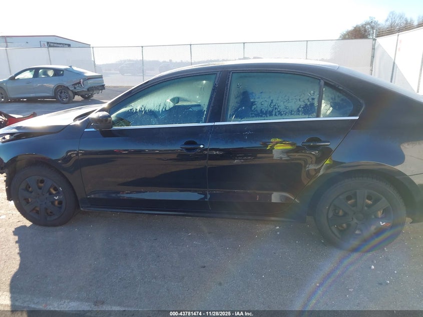 2017 Volkswagen Jetta 1.4T S VIN: 3VW2B7AJ7HM304757 Lot: 43781474