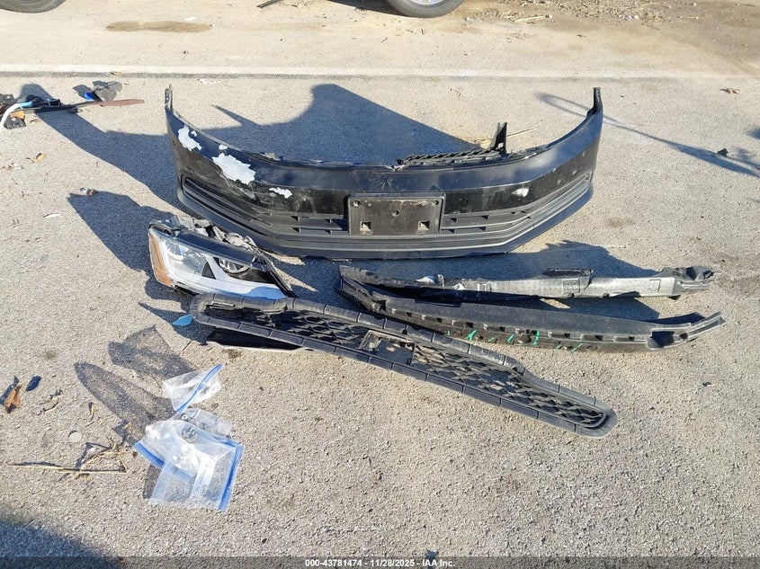 2017 Volkswagen Jetta 1.4T S VIN: 3VW2B7AJ7HM304757 Lot: 43781474