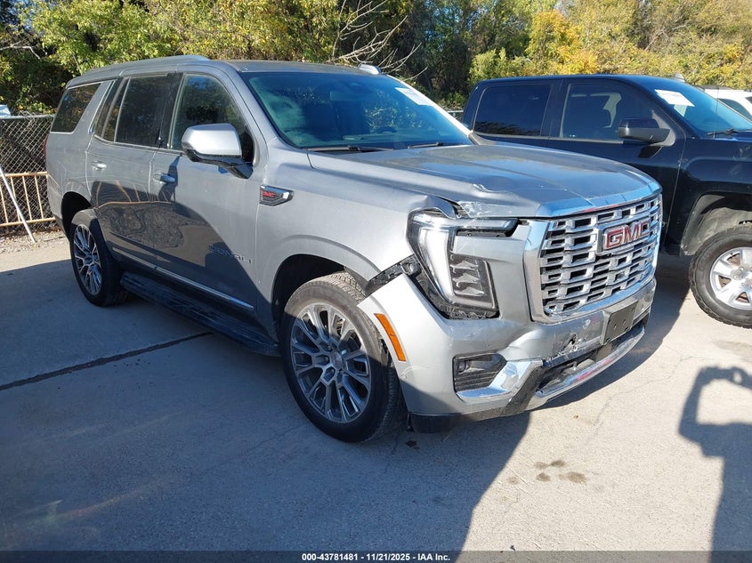 GMC YUKON 4WD DENALI