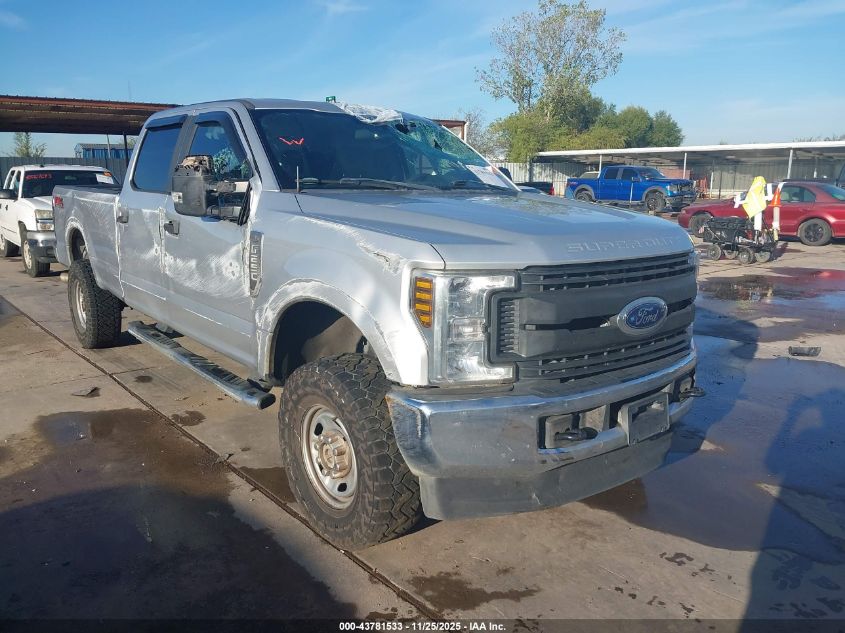 FORD F-250 XL