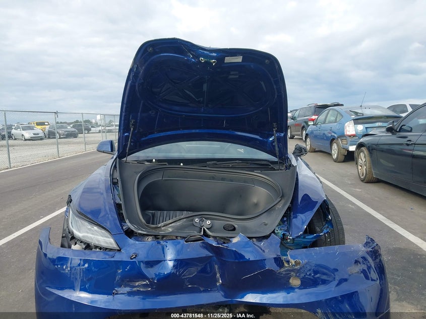 2024 Tesla Model 3 Long Range Dual Motor All-Wheel Drive/Rear-Wheel Drive VIN: 5YJ3E1EAXRF731412 Lot: 43781548