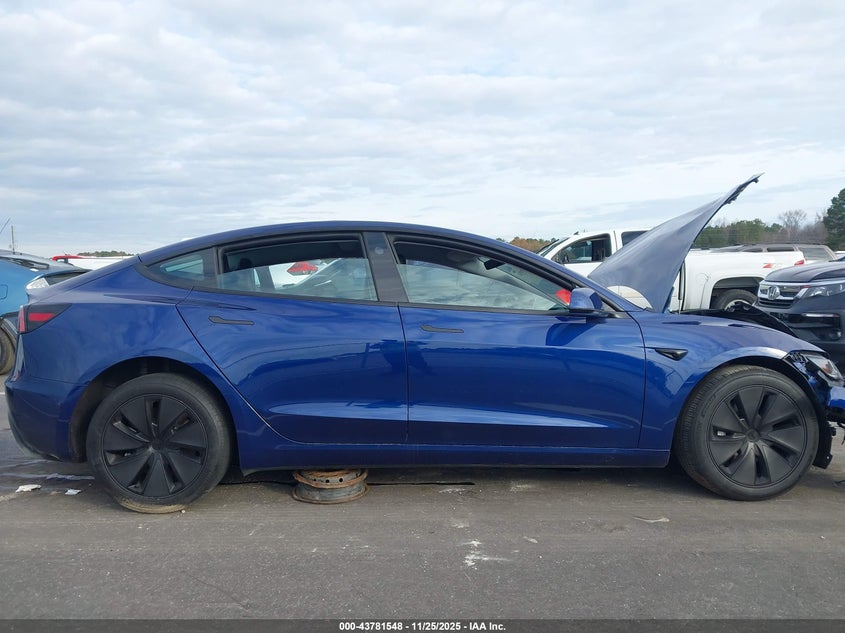 2024 Tesla Model 3 Long Range Dual Motor All-Wheel Drive/Rear-Wheel Drive VIN: 5YJ3E1EAXRF731412 Lot: 43781548