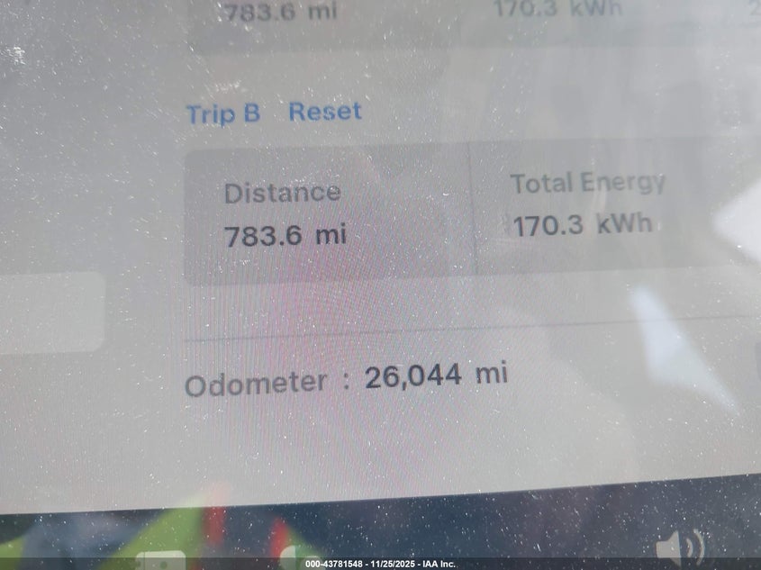 2024 Tesla Model 3 Long Range Dual Motor All-Wheel Drive/Rear-Wheel Drive VIN: 5YJ3E1EAXRF731412 Lot: 43781548