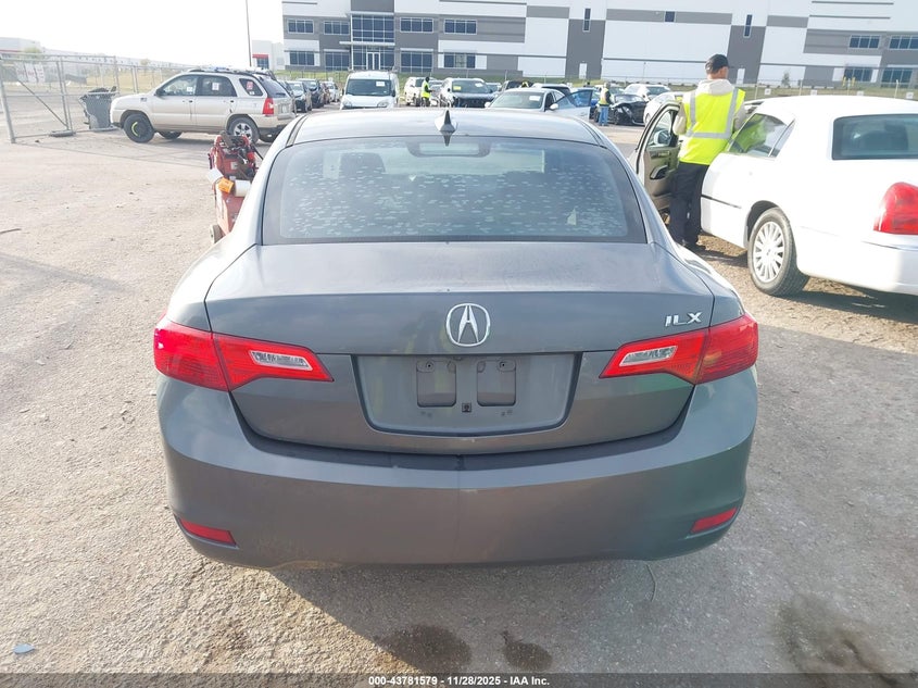 2014 Acura Ilx 2.0L VIN: 19VDE1F56EE012687 Lot: 43781579