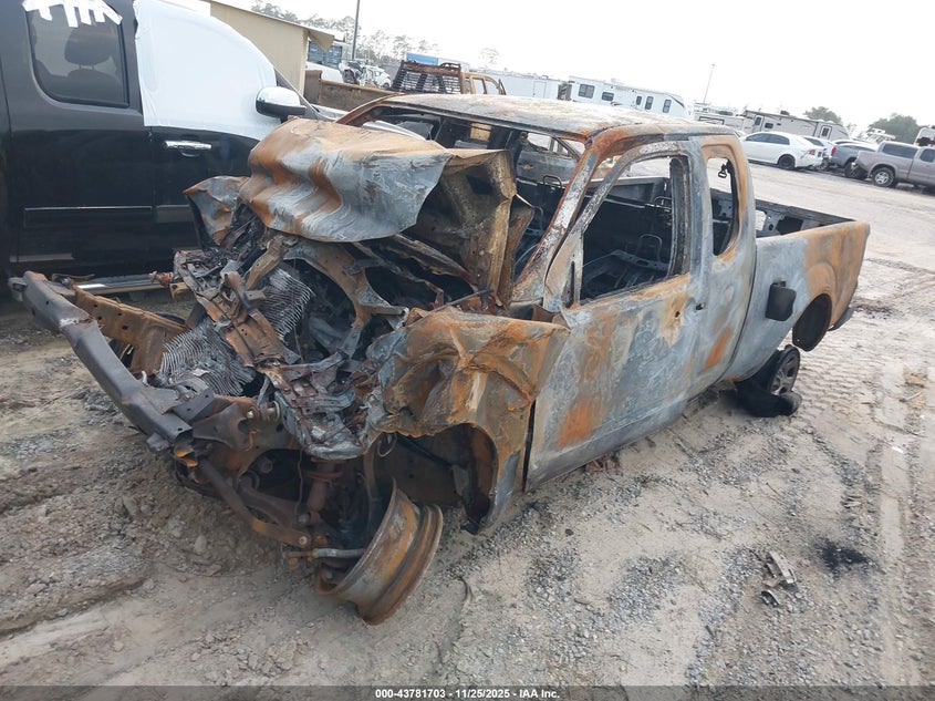 1N6BD0CT0GN770647 2016 NISSAN NAVARA (FRONTIER) photo no. 2