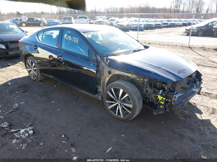 NISSAN ALTIMA SR INTELLIGENT AWD