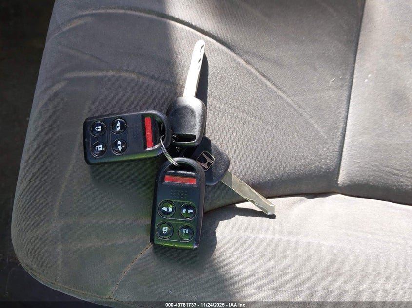 2007 Honda Odyssey Ex VIN: 5FNRL38467B128083 Lot: 43781737