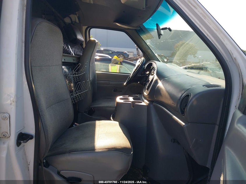 1998 Ford E-250 Commercial/Recreational