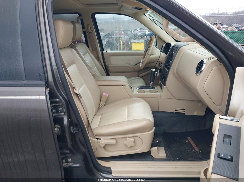 1FMEU53827UA10553 2007 FORD EXPLORER SPORT TRAC photo no. 5