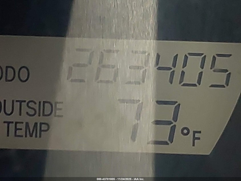 2008 Pontiac Vibe VIN: 5Y2SL65868Z406597 Lot: 43781805