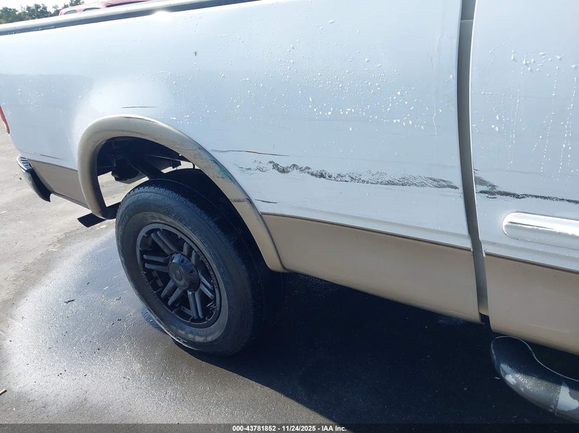 2001 Ford F-150 Lariat/Xl/Xlt VIN: 1FTRX18L11NB84246 Lot: 43781852