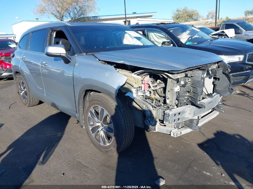 TOYOTA HIGHLANDER XLE