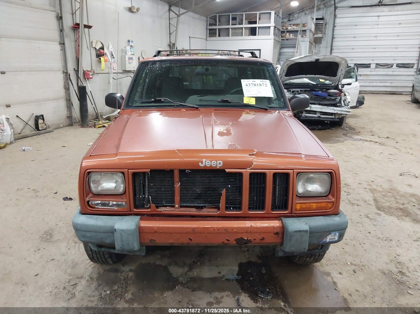 2001 Jeep Cherokee Sport VIN: 1J4FF48S31L605517 Lot: 43781872