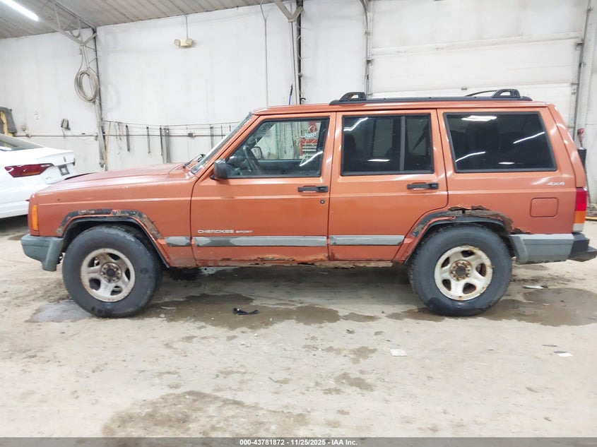2001 Jeep Cherokee Sport VIN: 1J4FF48S31L605517 Lot: 43781872