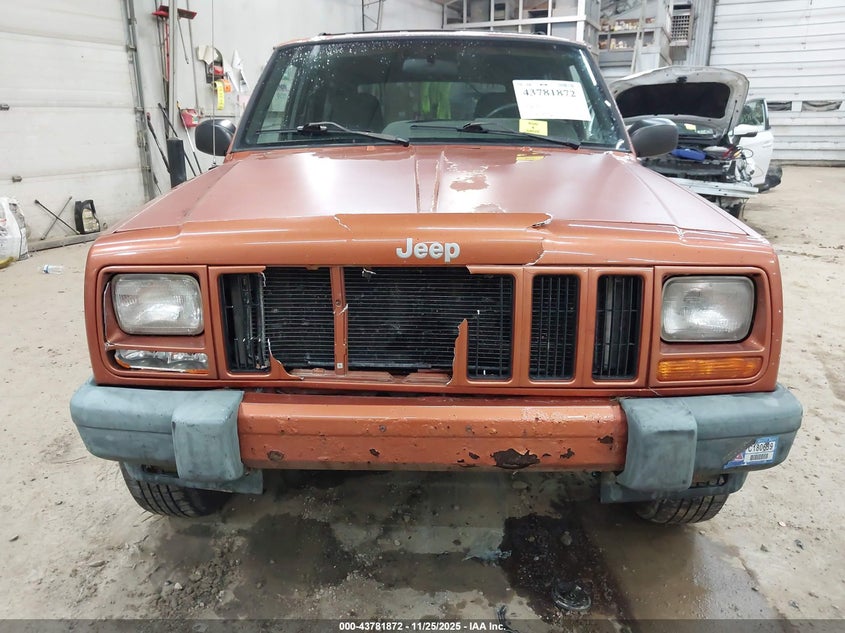 2001 Jeep Cherokee Sport VIN: 1J4FF48S31L605517 Lot: 43781872