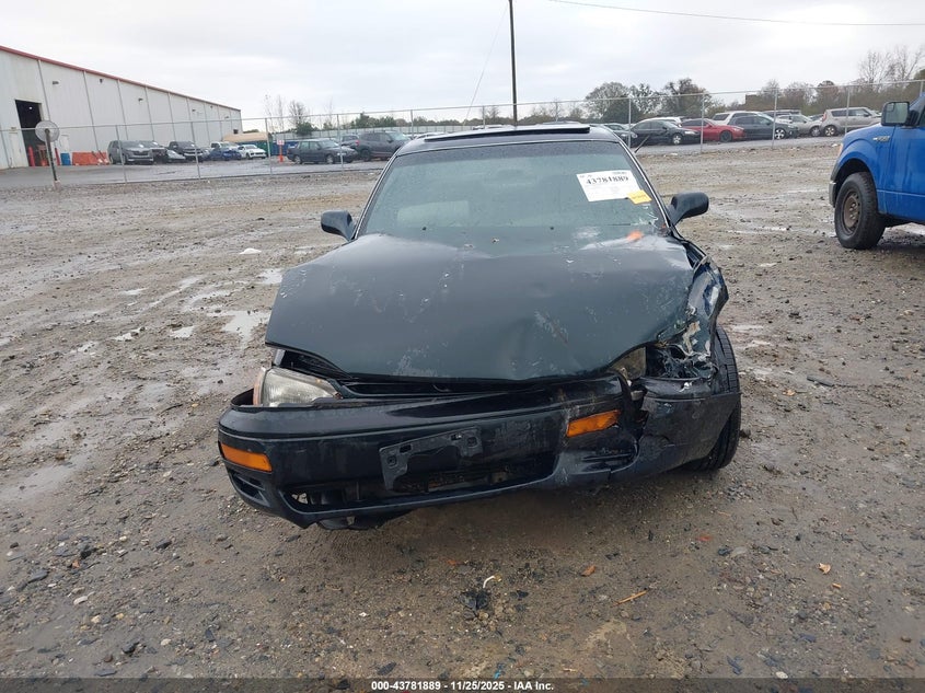 1995 Toyota Camry Le VIN: 4T1SK12E7SU894832 Lot: 43781889