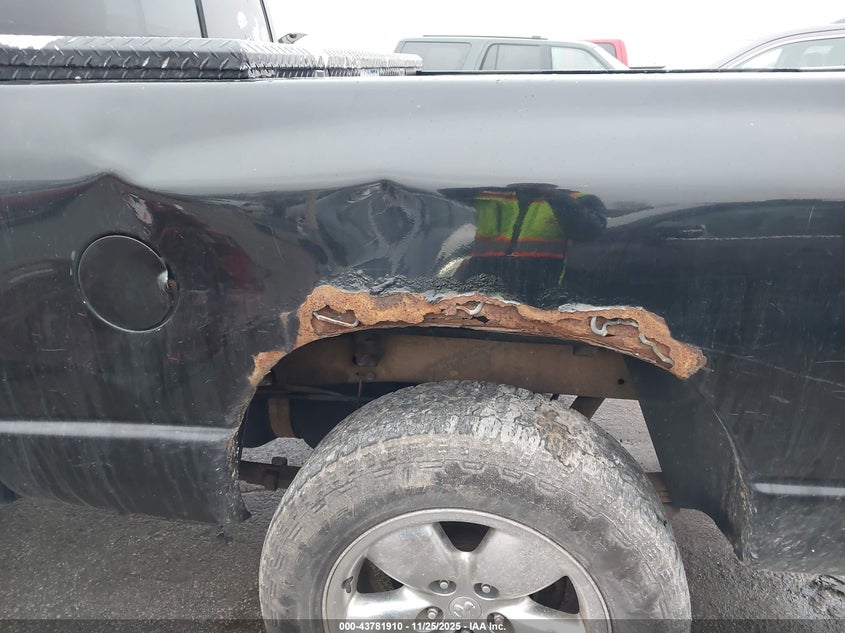 2005 Dodge Ram 1500 Slt/Laramie VIN: 1D7HU18N75J625774 Lot: 43781910