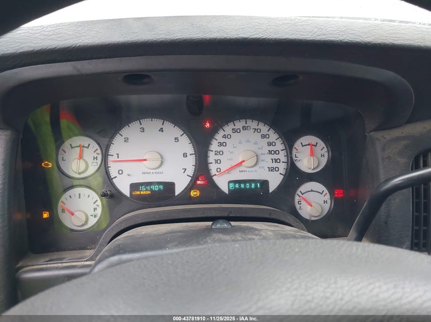 2005 Dodge Ram 1500 Slt/Laramie VIN: 1D7HU18N75J625774 Lot: 43781910