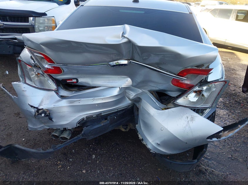 2012 Ford Taurus VIN: 1FA8P2FW0CG101613 Lot: 43781914