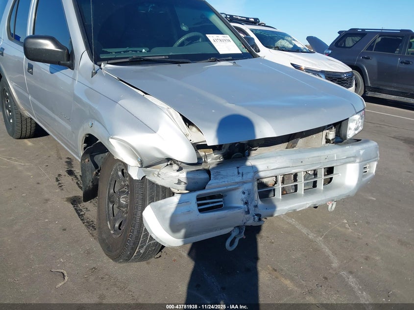 2002 Isuzu Rodeo Ls 3.2L V6/Lse 3.2L V6/S 3.2L V6 VIN: 4S2CK58W024304913 Lot: 43781938