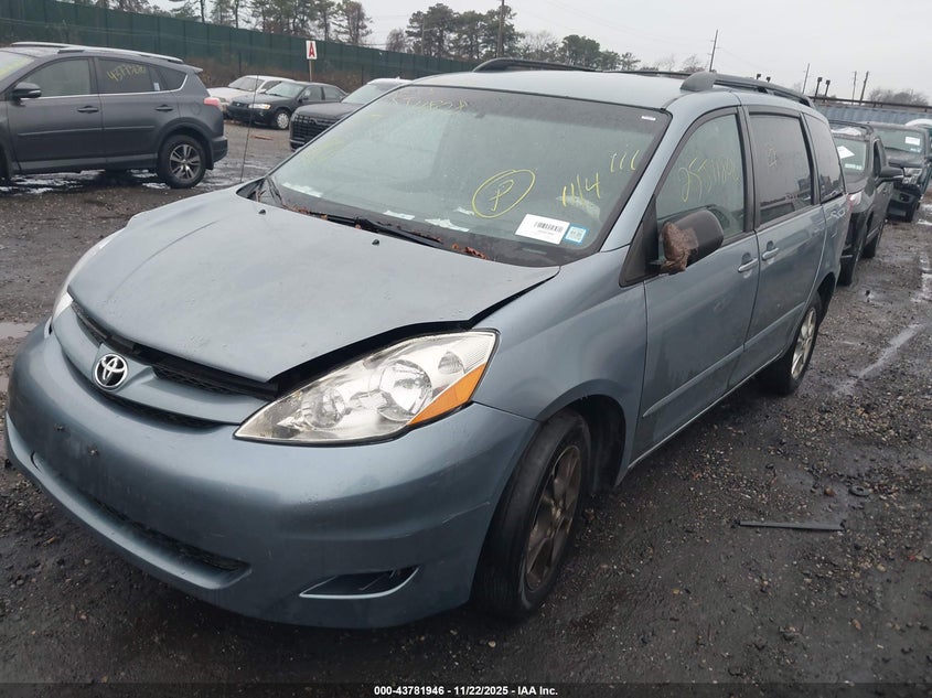 2006 Toyota Sienna Le