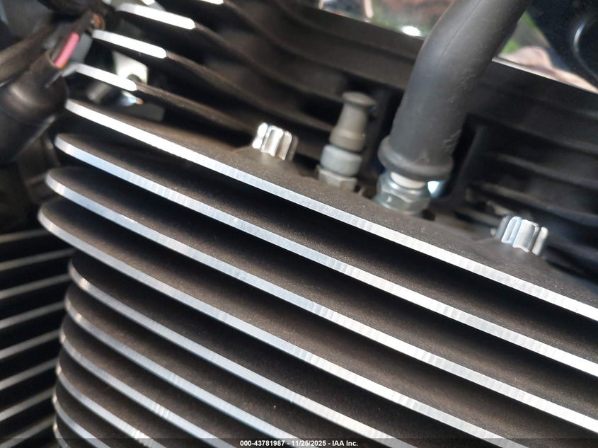 2008 Harley-Davidson Flhtcui VIN: 1HD1FC43X8Y649521 Lot: 43781987