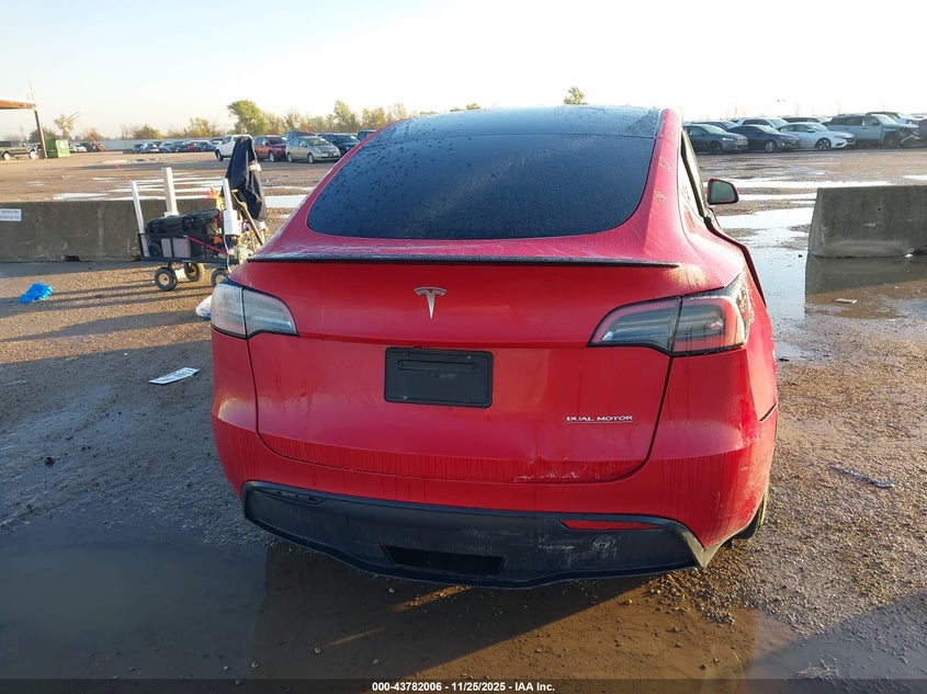 2023 Tesla Model Y Performance Dual Motor All-Wheel Drive VIN: 7SAYGDEF8PF703069 Lot: 43782006